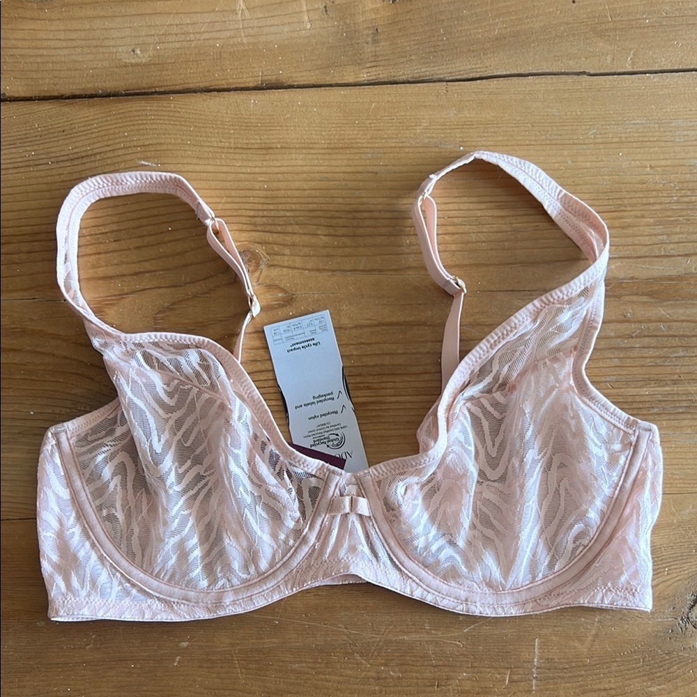 Pink Lace Underwire Bra